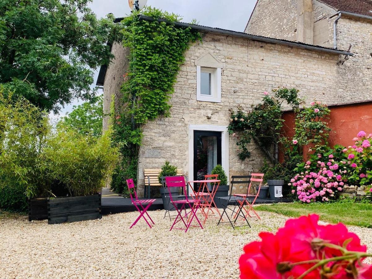 La Petite maison de Céline&Frédéric avec piscine à Préhy Exterior foto