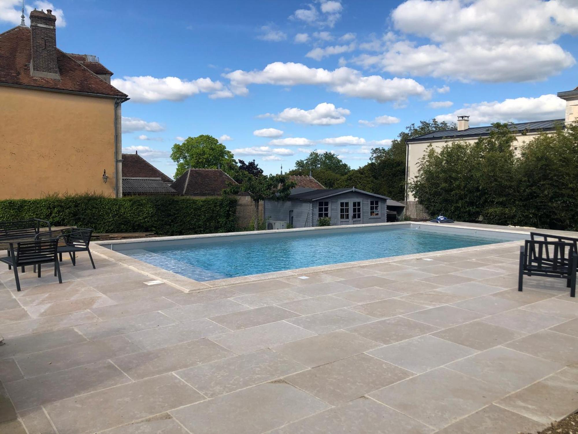 La Petite maison de Céline&Frédéric avec piscine à Préhy Habitación foto