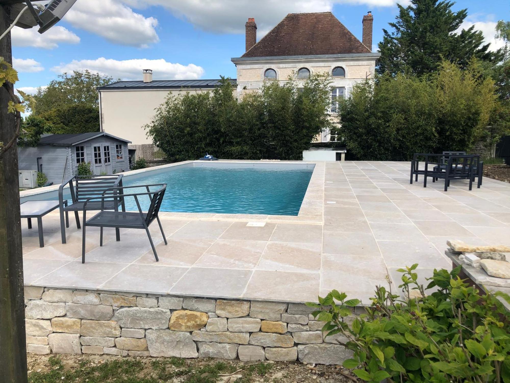 La Petite maison de Céline&Frédéric avec piscine à Préhy Habitación foto